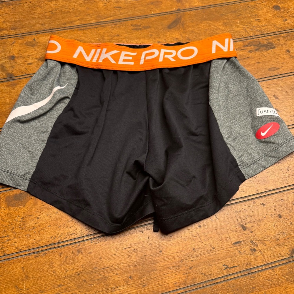 Nike Pro Dri-FIT Womens‎ Small Athletic Shorts Black Grey Orange Waistband